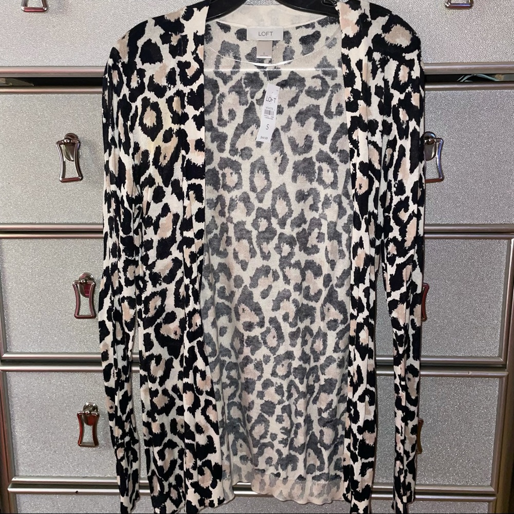 Cheetah loft over sweater